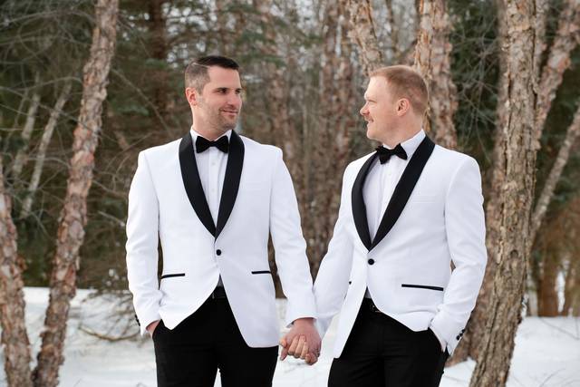 Skaneateles winter wedding