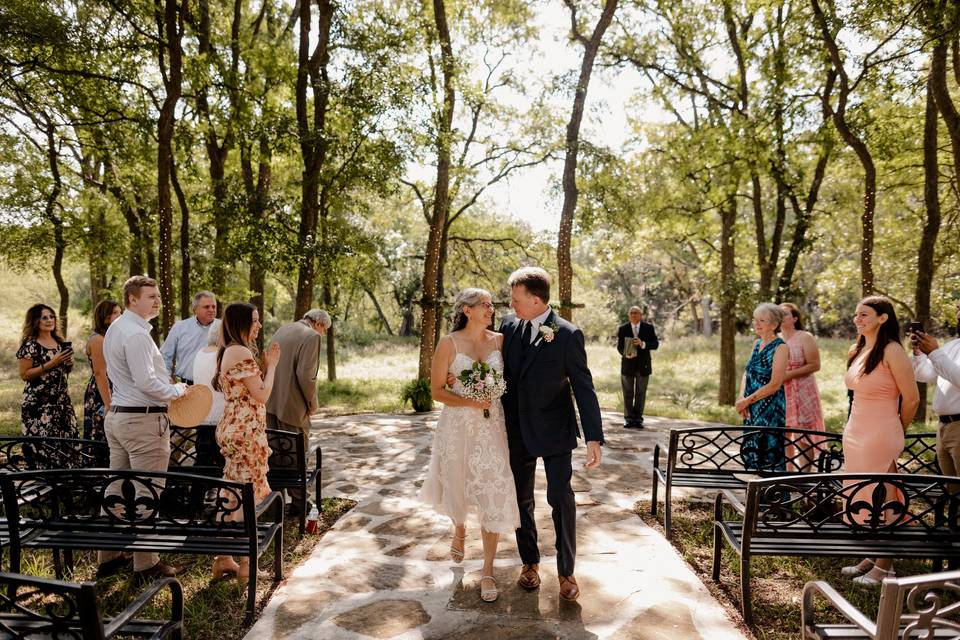 Hill country elopement