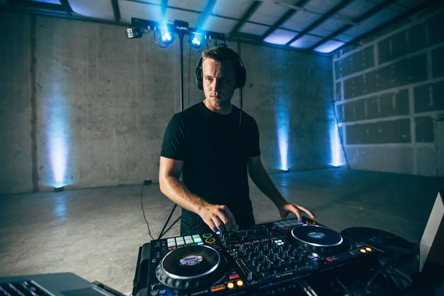 DJ Entree