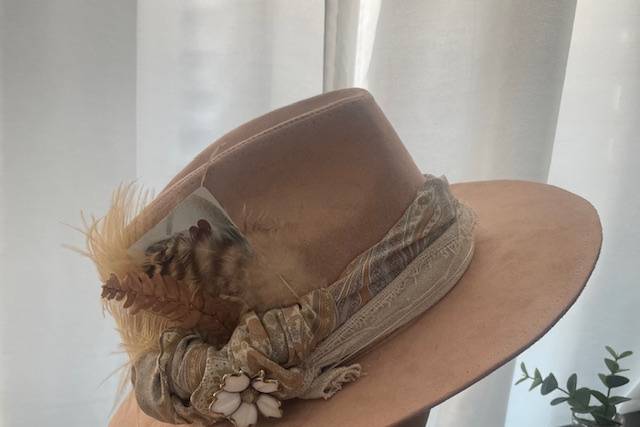 Katie- Mauve suede hat