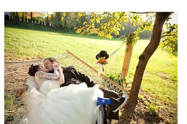 On the hammock in the field