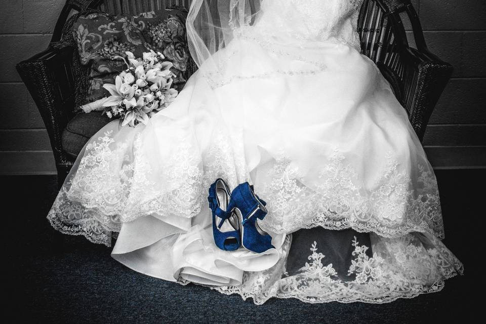 Wedding dress blue shoes