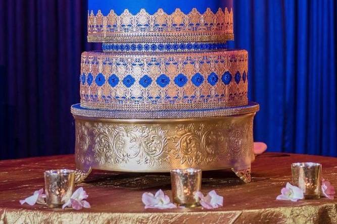 Royalty wedding cake