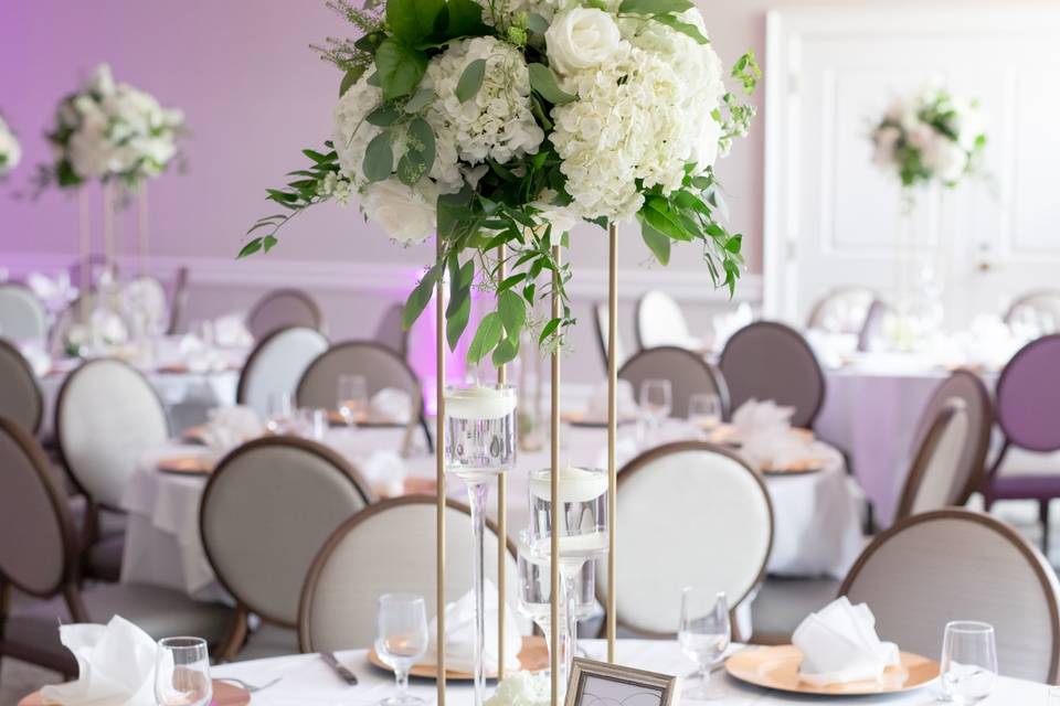 Tall stunning centerpiece