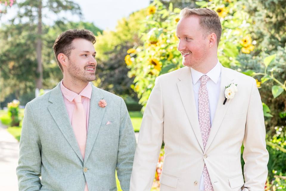Grooms