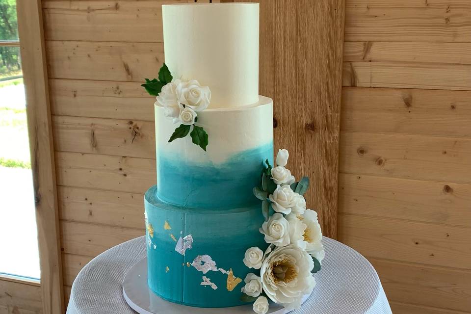 Sugar flowers and buttercream