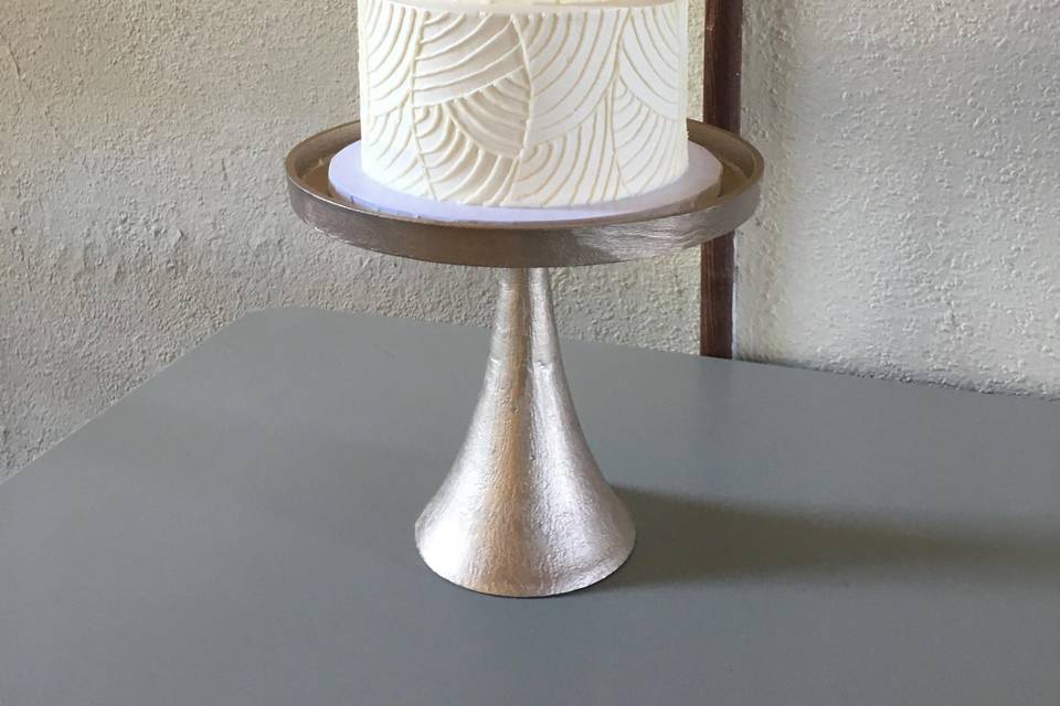Piping on buttercream