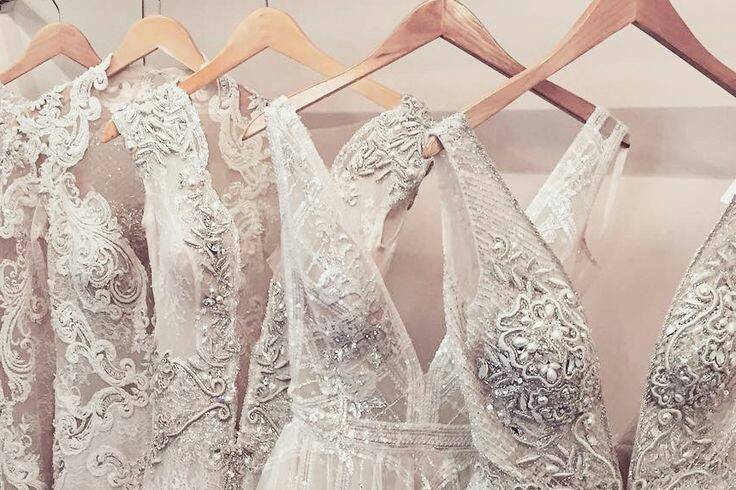 Lace wedding dress