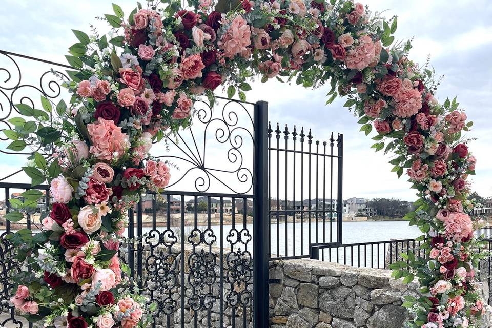 Tuscan Romance infinity arch