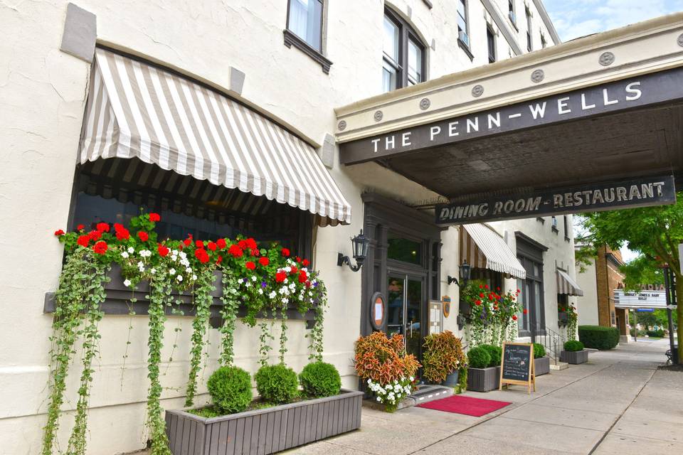 Penn Wells Hotel & Lodge