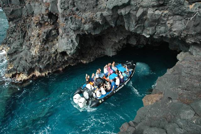 Maui Sights & Treasures