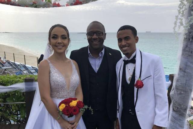 Timeless Moments Wedding Ceremonies