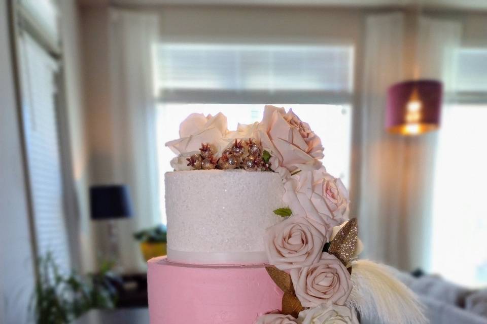 Pink 4 Tier