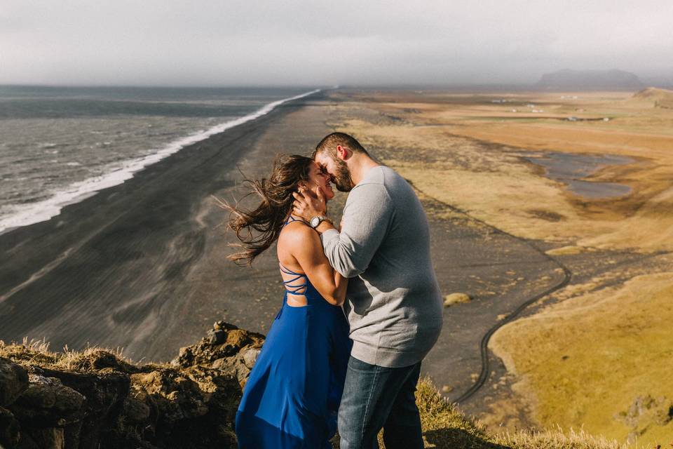 Iceland engagement session - Katie Bertagnolli Photography