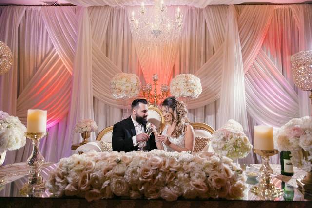 Sweetheart Table