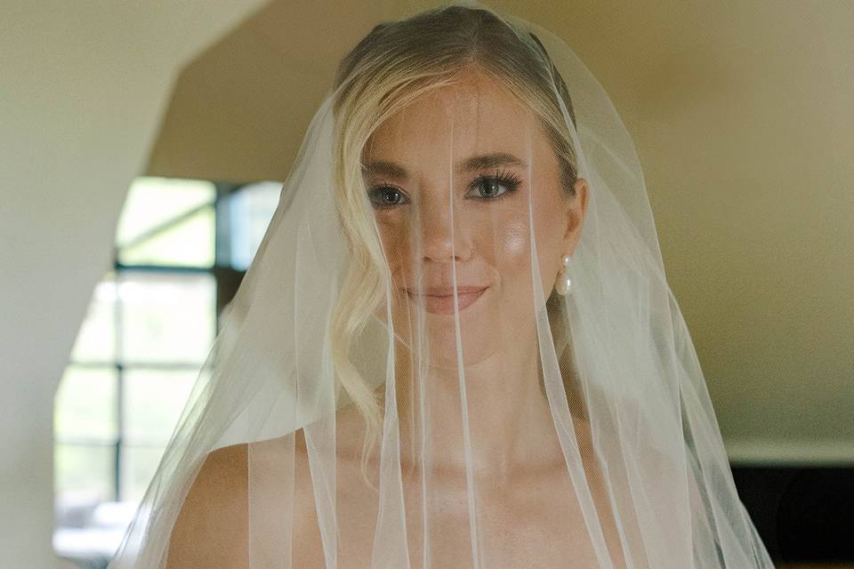 Timeless Bridal Glam