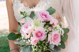 Shades of Pink Wedding Flowers