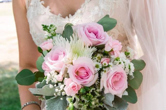 Pale Dusky Pink Wedding Flowers Bouquet Brides Bridesmaid Corsage Flower Girl 