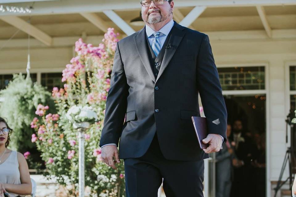 Chris Gray Wedding Officiant