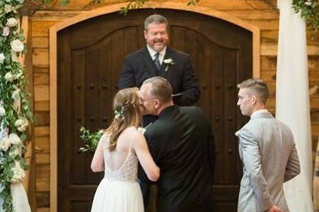 Chris Gray Wedding Officiant