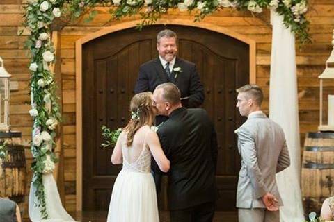 Chris Gray Wedding Officiant