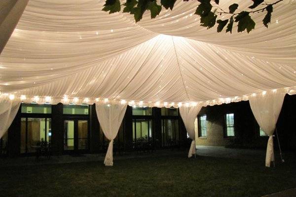 Frame Tent Liner w/ Twinkle Lighting
