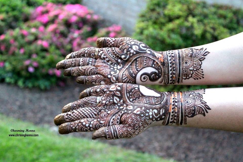 Emerald Bridal Hands