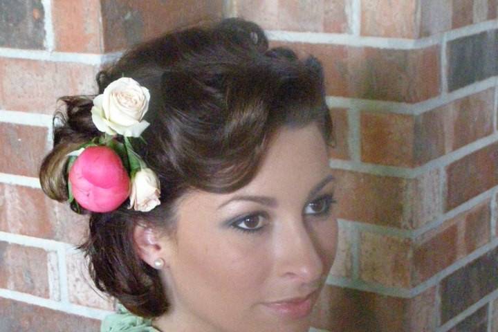 Mylinda Renay Salon Bridal