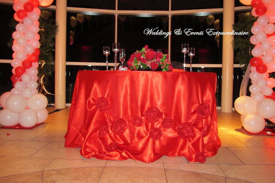 Sweetheart table