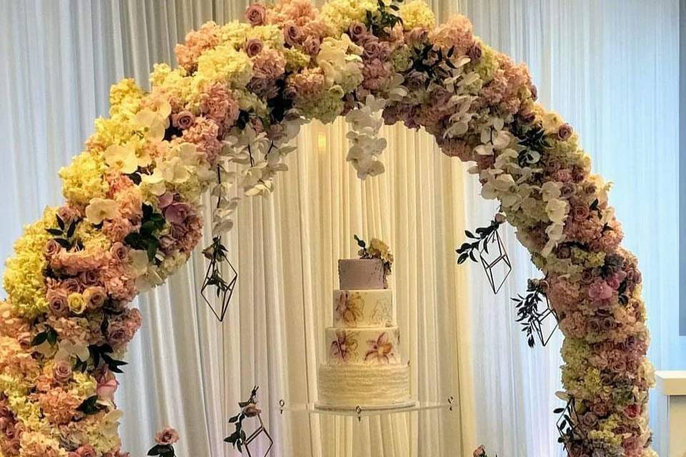 Cake Arch