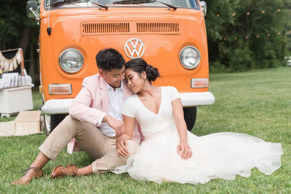 VW BUS Wedding Photo Booth