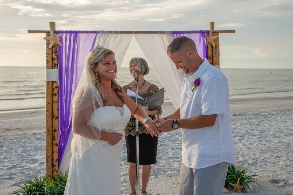 Wedding Officiant in Florida