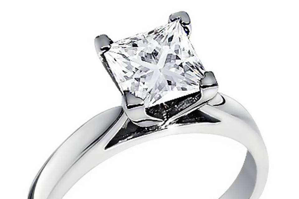 Princess diamond solitare ring