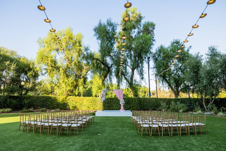 Wedding Lawn