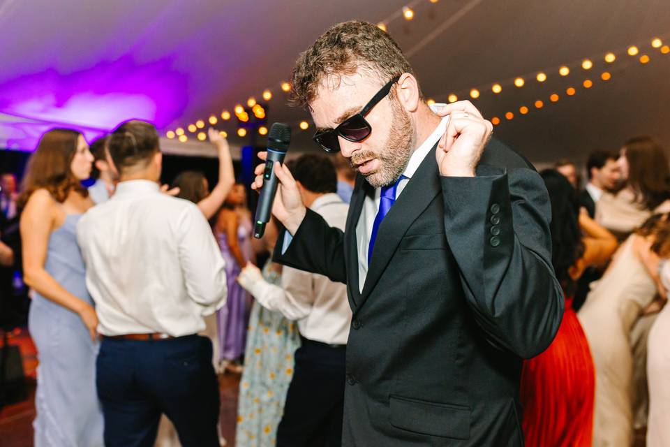 Pat bringin' the moves