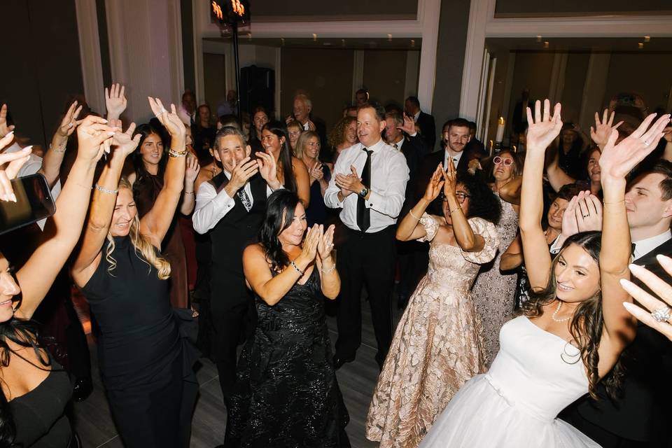 Put your hands up!