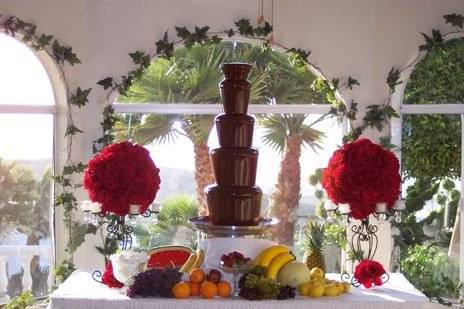 Large Milk Chocolate Fountain Display