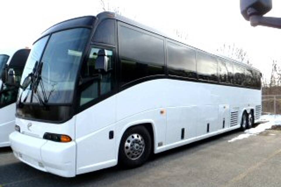 55Pass Coach Bus