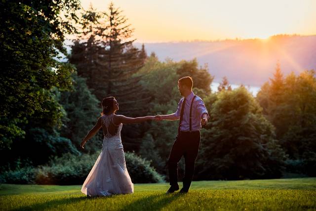 Golden hour dance!