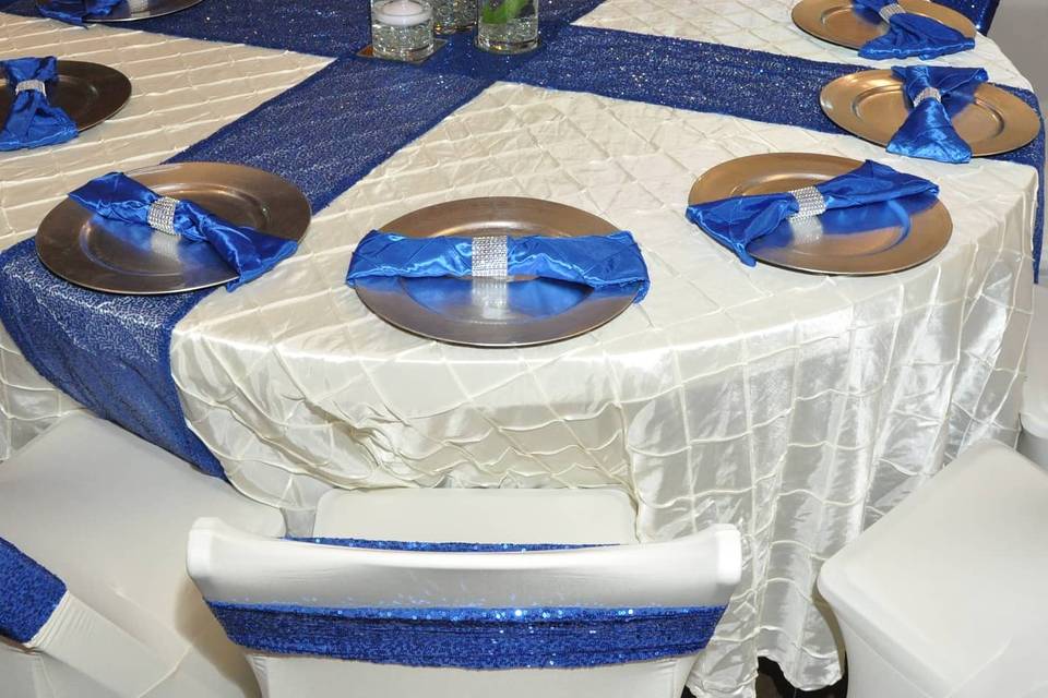 Guest table decor