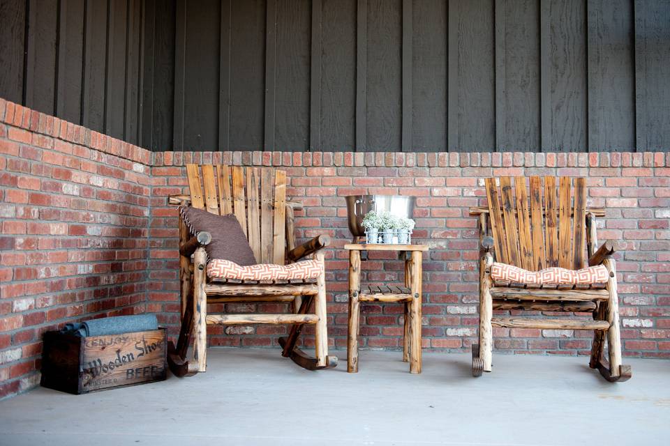 BrickHuis Barn Patio