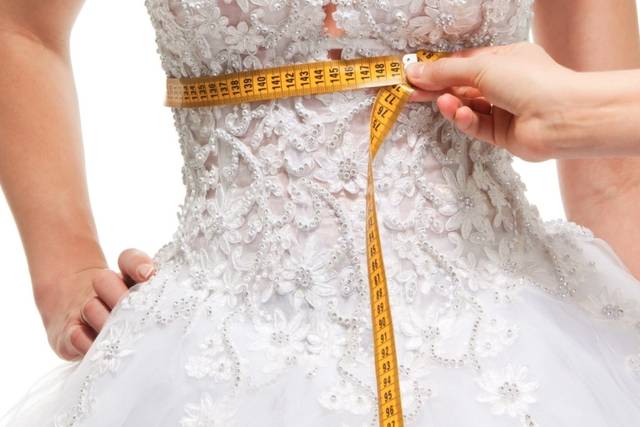 Keep the seamstress guessing