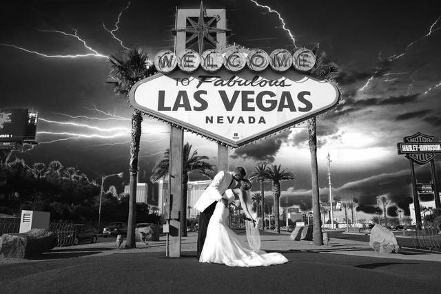 Drama at the Welcome sign