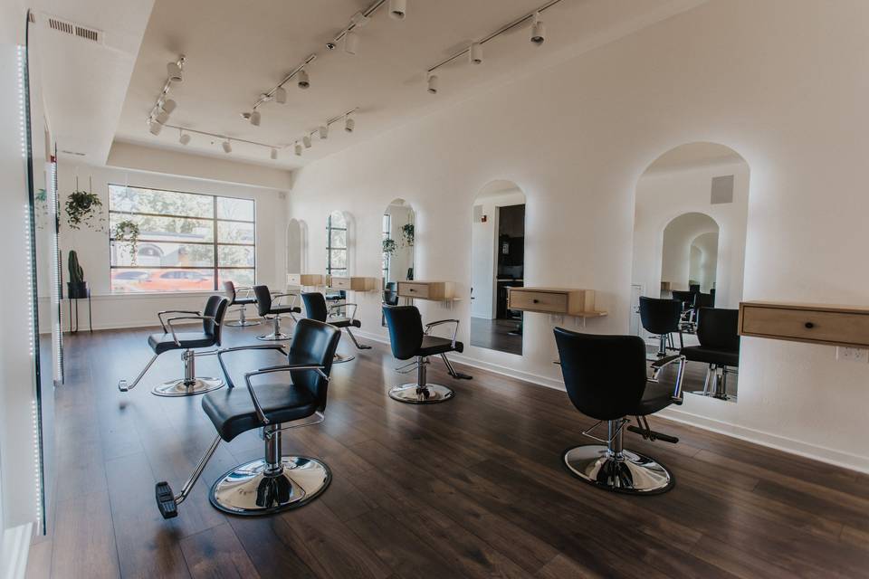 DECO Denver Salon