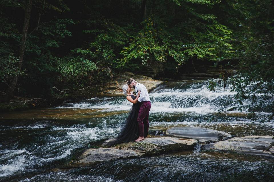 Kissing in the middle of the river