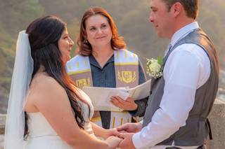 Amie Love, Ordained Officiant