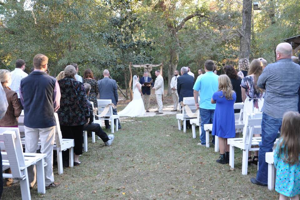 School House Inn Lawn Wedding