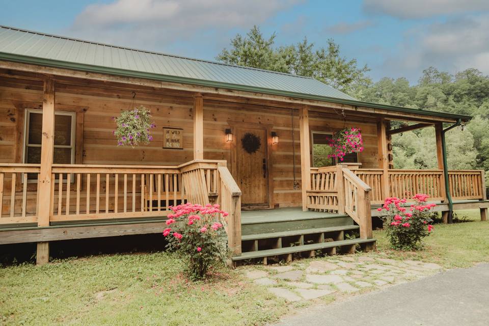 The Legacy Inn cabin