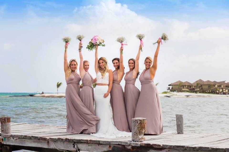 Bridal party on the boardwalk