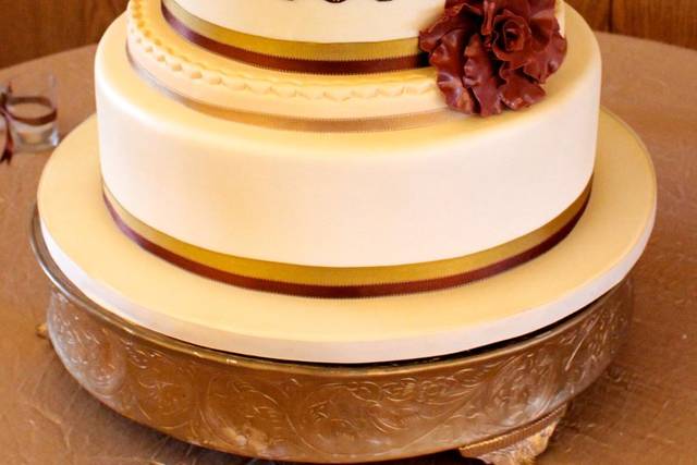 Domestic Arts Custom Cakes